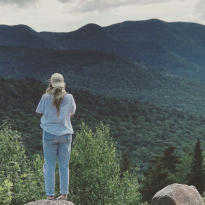 Hi please read 👩🏼‍🌾💕🌻